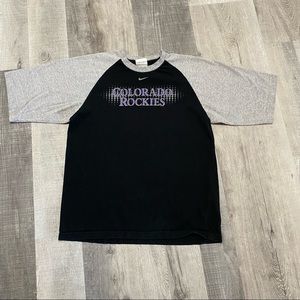 Nike Raglan Center Swoosh Colorado Rockies 2001 T-Shirt